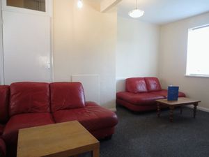 Living room- click for photo gallery